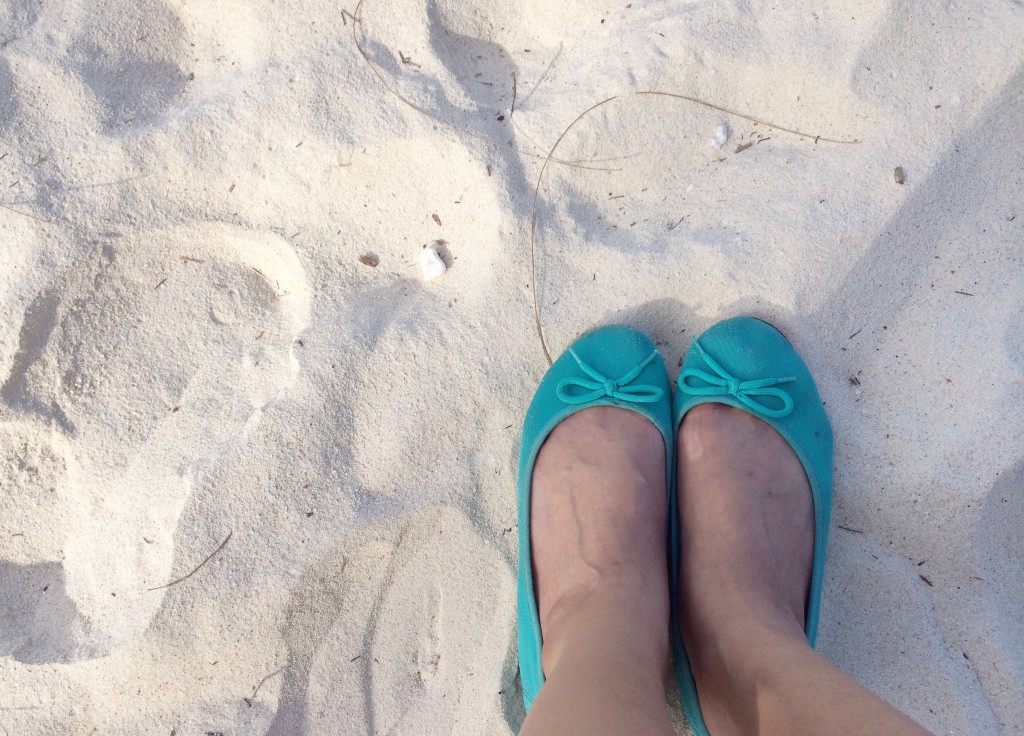 some-days-in-paradise-white-beach-coffeehan (3)
